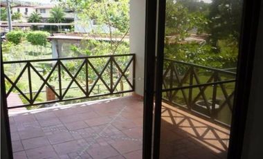 ALQUILO HERMOSO APARTAMENTO EN CLAYTON