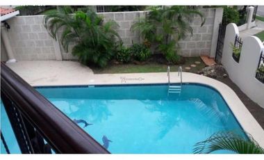 CASA COSTA DEL ESTE - RESID.COSTA AZUL, 4 REC