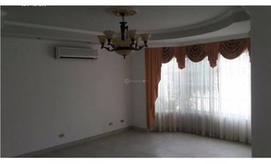 CASA COSTA DEL ESTE - RESID.COSTA AZUL, 4 REC