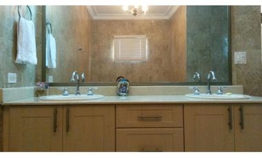 ALQUILO/VENDO  CASA EN COSTA DEL ESTE Begonia