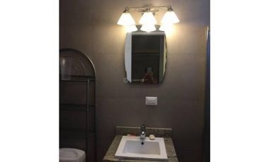 Apartamentos en Dorado Lake