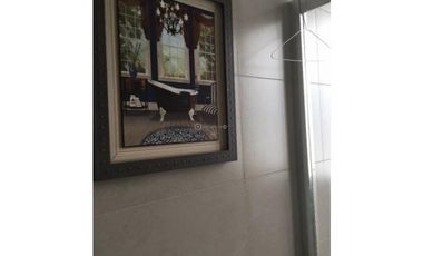 Apartamentos en Dorado Lake