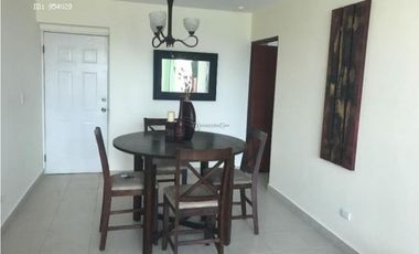 APTO AMOBLADO EN PH GREEN PARK, 2 REC.