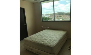 APTO AMOBLADO EN PH GREEN PARK, 2 REC.