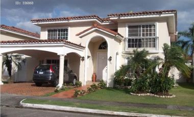 CASA, LUJOSA, AMPLIA, SEGURA. COSTA SUR