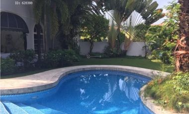 VENDO CASA CON PISCINA 4REC, 1460M2 COSTA DEL ESTE