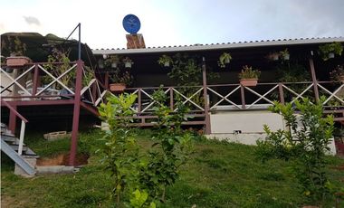 VENTA CASA EN ALTOS DEL MARA MONTAÑA