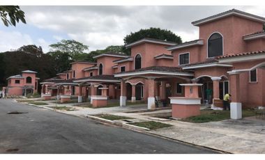 VENDO CASAS EN CLAYTON NUEVAS PARA ESTRENAR