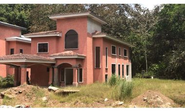 VENDO CASAS EN CLAYTON NUEVAS PARA ESTRENAR