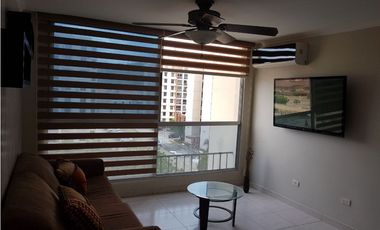 APTO AMOB EN PH MC GREGOR HILLS, CONDADO DEL REY