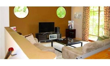HERMOSA CASA EN CAMINO DE CRUCES $ 5000