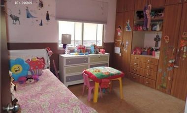 VENTA CASA EMBASSY GARDENS 5REC CLAYTON