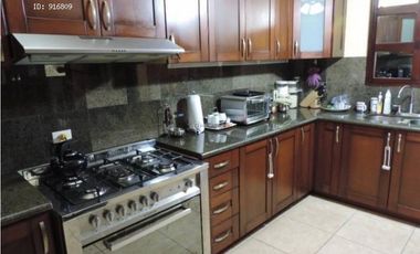 VENTA CASA EMBASSY GARDENS 5REC CLAYTON