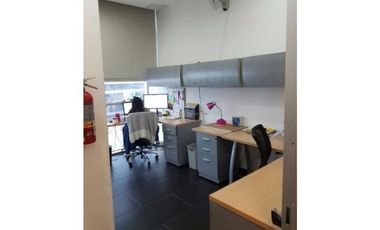 ALQUILO O VENDO OFICINA AMOBLADA HERMOSA