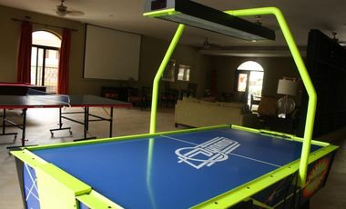 CASA EN EMBASSY CLUB CLAYTON 4REC