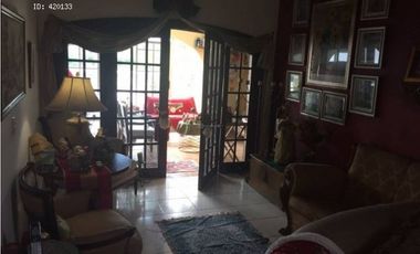 CASA CONDADO DEL REY PH FUENTE FRESNO CON PISCINA