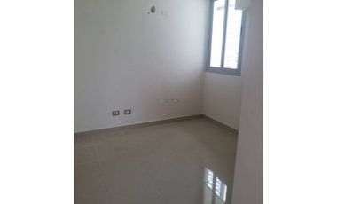 APARTAMENTO EN PH ROKAS CONDADO DEL REY