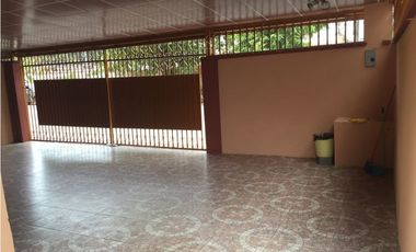 casa comercial o vivivenda 230mts obarrio