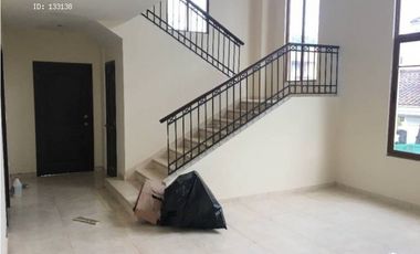 VENDO CASA SENDERO CAMINO CRUCES CLAYTON