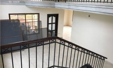 VENDO CASA SENDERO CAMINO CRUCES CLAYTON