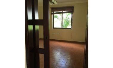 CASA CLAYTON 460M2 3REC