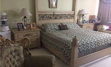 CASA CON PISCINA CONDADO DEL REY 480MTS