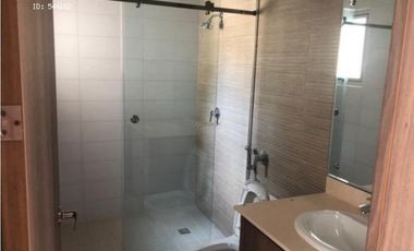 CASA EN CONDADO DEL REY 3 REC 268MT2