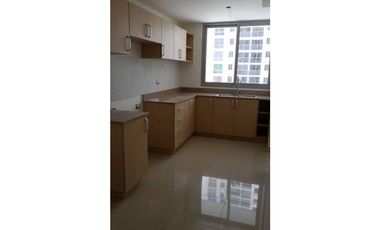 VENDO APARTAMENTO CONDADO DEL REY PH ROKAS