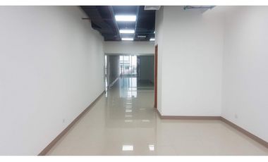 OFICINA PAITILLA RBS TOWER CON ACABADOS Y TERRAZA