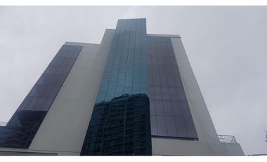 OFICINA PAITILLA RBS TOWER CON ACABADOS Y TERRAZA