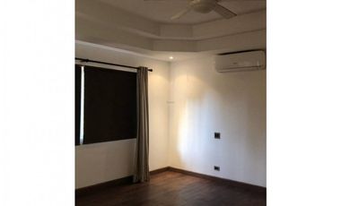 CASA UNIFAMILAR COSTA DEL ESTE 4REC 300M2