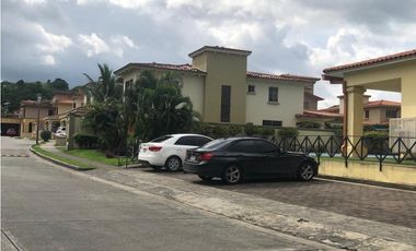 CASA CONDADO DEL REY PASEO DORADO 3REC 399MTS