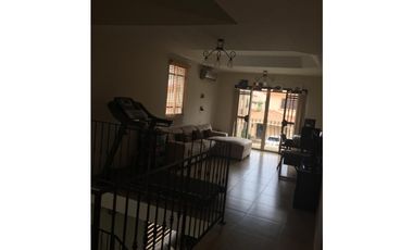 CASA CONDADO DEL REY PASEO DORADO 3REC 399MTS