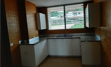 EDIF.ANTONIO,2REC +CBE 160M2,EL CANGREJO.