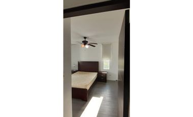 PH Clayton Park - Apartamento de 3 Recámaras+ Cbe.