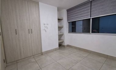 APARTAMENTO LINEA BLANCA PH SKY POINT 2REC