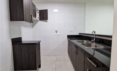 APARTAMENTO LINEA BLANCA PH SKY POINT 2REC