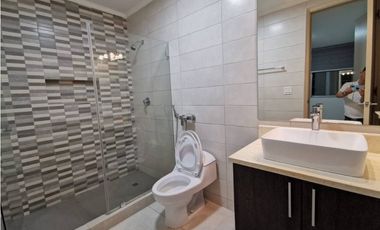APARTAMENTO LINEA BLANCA PH SKY POINT 2REC