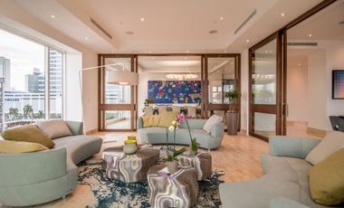 APARTAMENTO LUJOSO EN COSTA DEL ESTE - FRENTE AL MAR - 707M2
