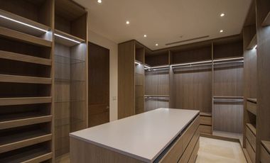 APARTAMENTO LUJOSO EN COSTA DEL ESTE - FRENTE AL MAR - 707M2