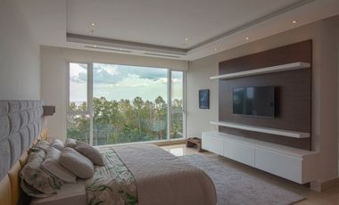 APARTAMENTO LUJOSO EN COSTA DEL ESTE - FRENTE AL MAR - 707M2