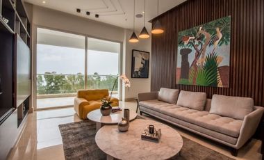 APARTAMENTO LUJOSO EN COSTA DEL ESTE - FRENTE AL MAR - 707M2