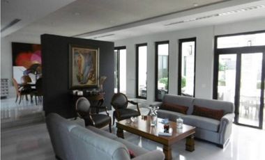 VENTA CASA EN COSTA DEL  ESTE 965M2 TOSCANA