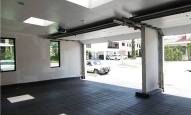 VENTA CASA EN COSTA DEL  ESTE 965M2 TOSCANA