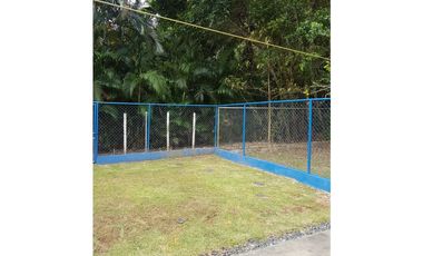 VENDO CASA 3REC+CBE ALBROOK POR GREEN VALLEY