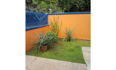 VENDO CASA 3REC+CBE ALBROOK POR GREEN VALLEY