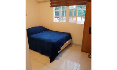 VENDO CASA 3REC+CBE ALBROOK POR GREEN VALLEY