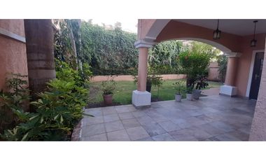 ALQUILO ESPECTACULAR CASA 520M2  EN CLAYTON VILLAGE L/B