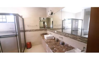 ALQUILO ESPECTACULAR CASA 520M2  EN CLAYTON VILLAGE L/B