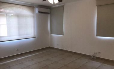 ALQUILO ESPECTACULAR CASA 450MT2  EN CLAYTON VILLAGE  L/B